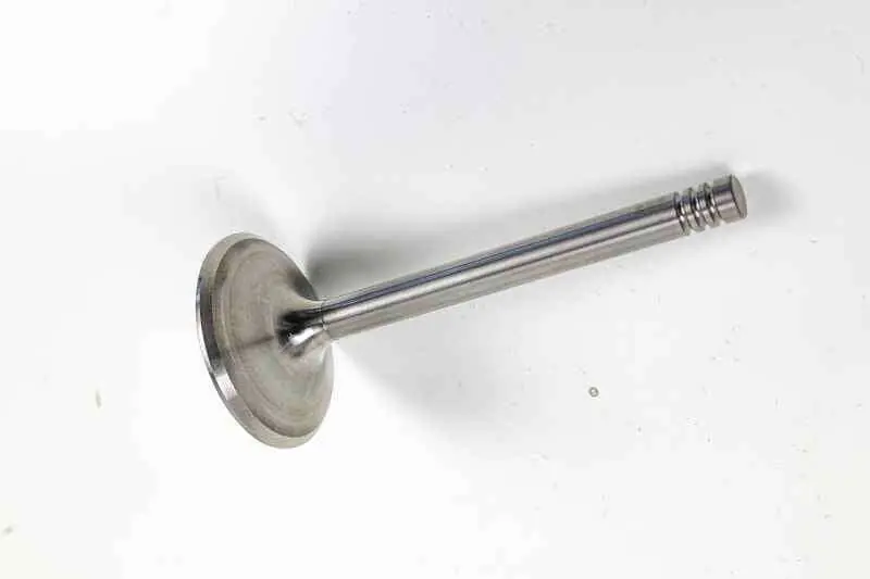 R100 Einlassventil nitriert 44mm mit 8mm Schaft Sitzwinkel 45° Letzte Chance